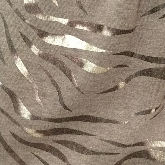 Silk bow tie-back zebra print tank - Picture 8 of 11